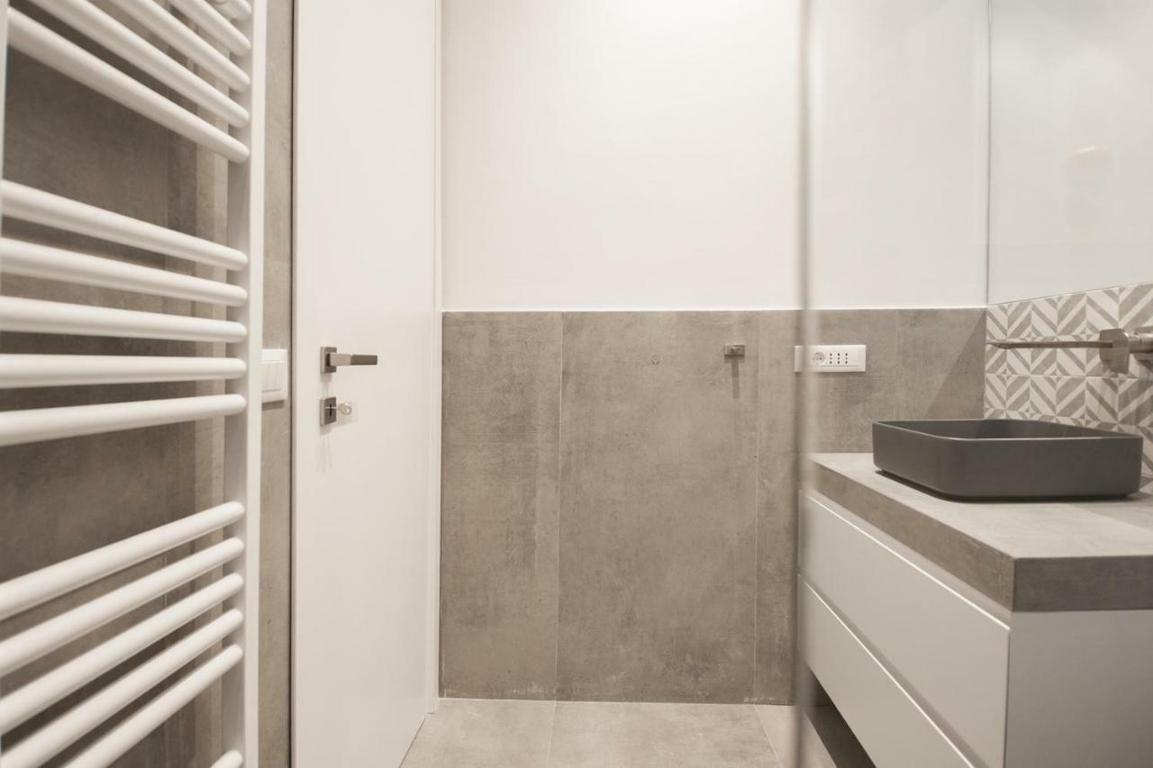 Ambio Suites Luxury Trastevere Рим Экстерьер фото